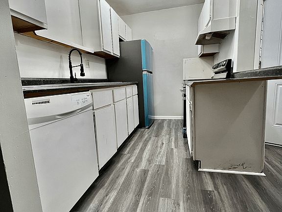 5th image of 9275 Brookside Dr #3C