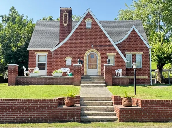 111 House Ave, Manchester, KY 40962