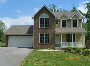 32 Iron Gate Pl, Rineyville, KY 40162