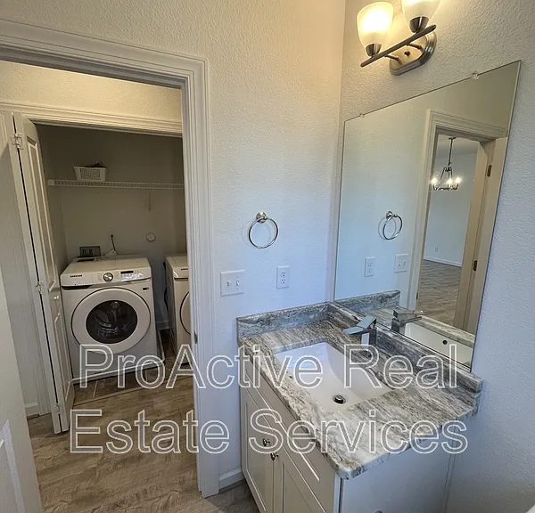 4323 Pinter Ln — Photo 17