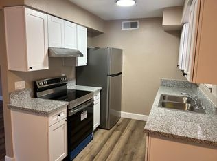 1550 W Ashlan Ave APT 135, Fresno, CA 93705