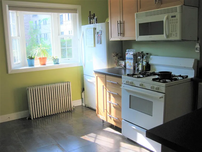 39 Tonnele Ave #1 — Photo 10