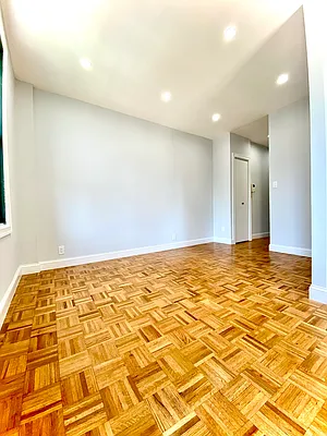 Rented by City & Suburban | media 21