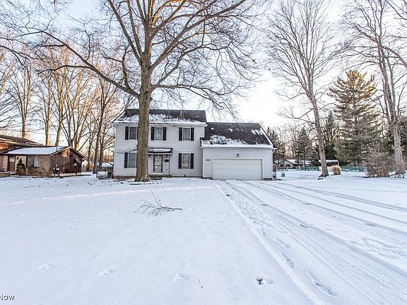 3rd image of 3845 Edinburgh Dr