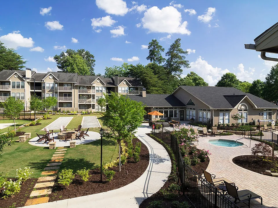 The Arbors at Breckinridge Apartment Homes