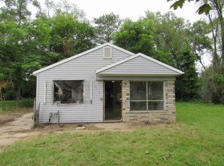 15333 Chatham St, Detroit, MI 48223