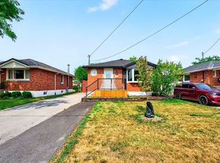 312 E 45th St, Hamilton, ON L8T 3K8