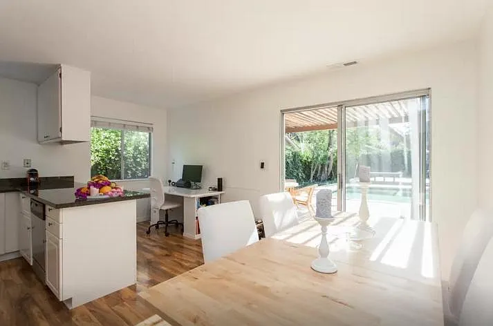 Dining Room Area