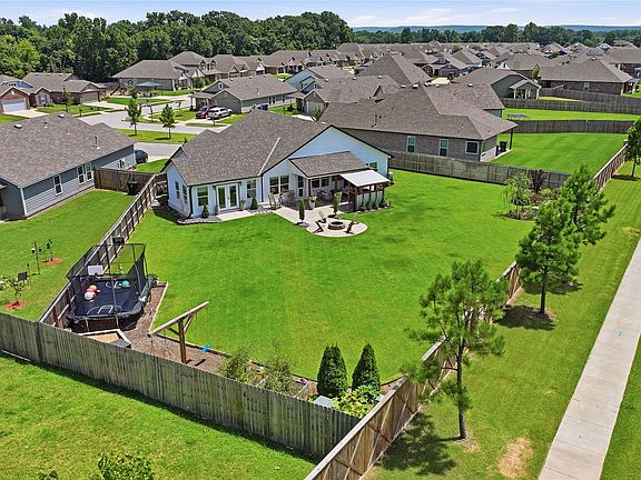 4th image of 2016 W El Dorado Cir