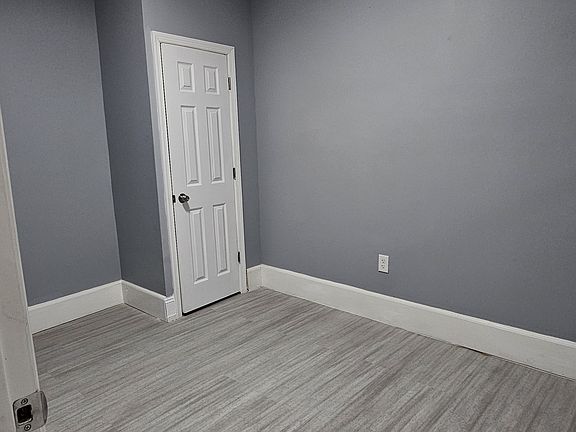 5th image of 695 E 24th St Floor 2