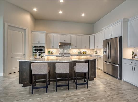 5th image of 14381 Cove Ct