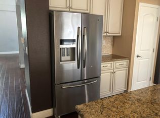 1554 Alegra St, Santa Rosa, CA 95403