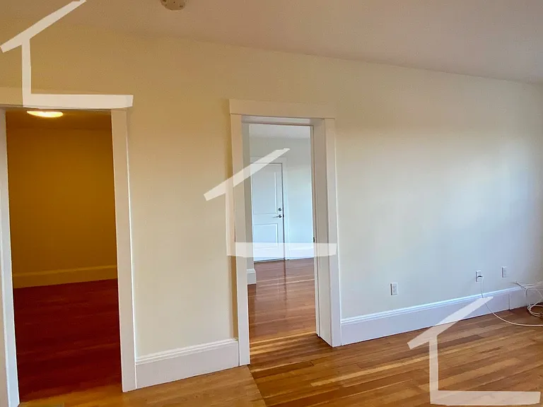 85 Harvard Pl #L20 — Photo 16