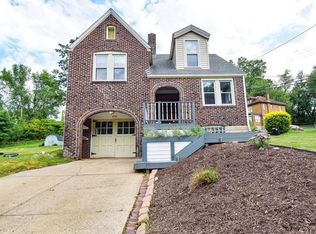 2551 S Park Rd, Bethel Park, PA 15102