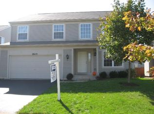 1805 Melbourne Ln, Aurora, IL 60503