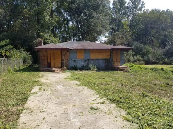 1182 Sunnydale Dr, Macon, GA 31217