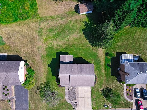 4th image of 260 Kinvara Dr