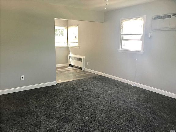 3rd image of 310 Staples St