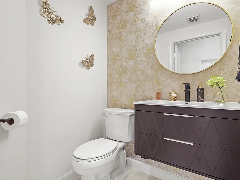 4496 Hickory Dr — Photo 26