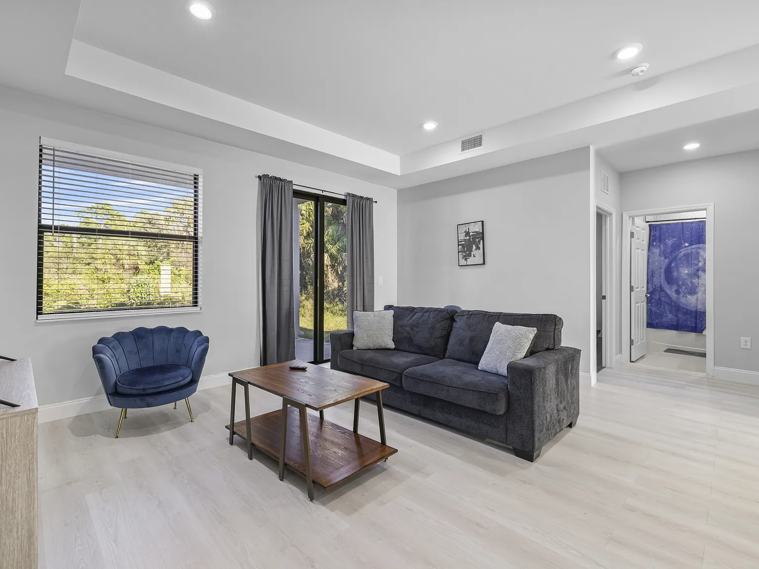 622 Windermere Drive - 1 — Photo 3