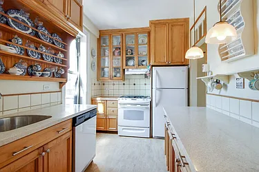 Sold by LG Fairmont Group