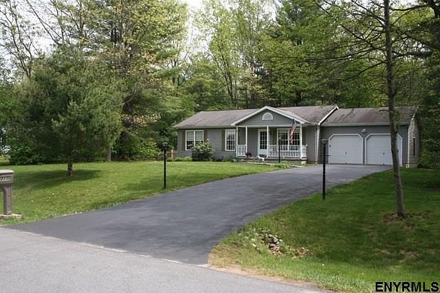 1st image of 217 Little Oaks Ter