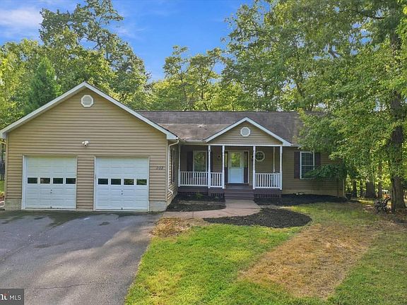 2nd image of 303 Overlook Dr