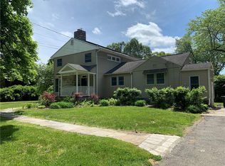 1681 Horton Rd, Mohegan Lake, NY 10547