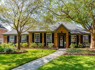 19711 Caroling Oaks Ct, Humble, TX 77346