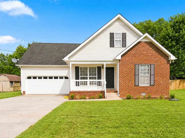 309 Long Creek Dr, Christiana, TN 37037