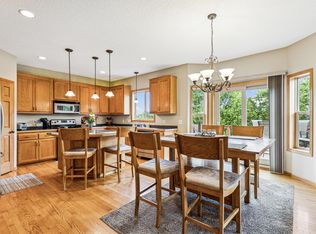 2342 Coldwater Xing, Mayer, MN 55360