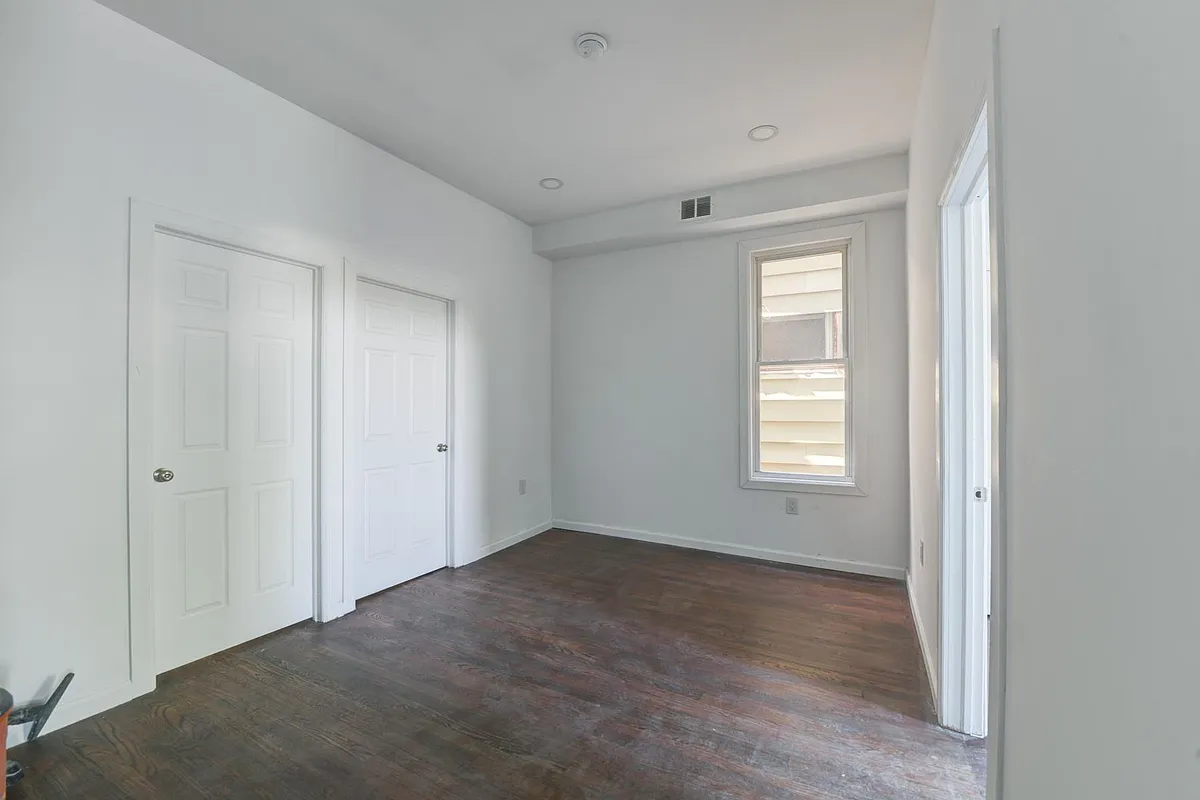 Building Photo - 1103 Grand Ave #1A