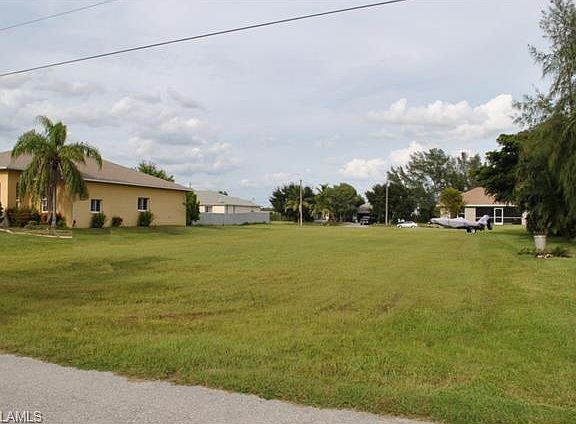 2nd image of 3015 SW 26th Ct