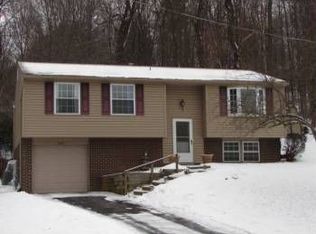 1610 Madsen Dr, Glenshaw, PA 15116