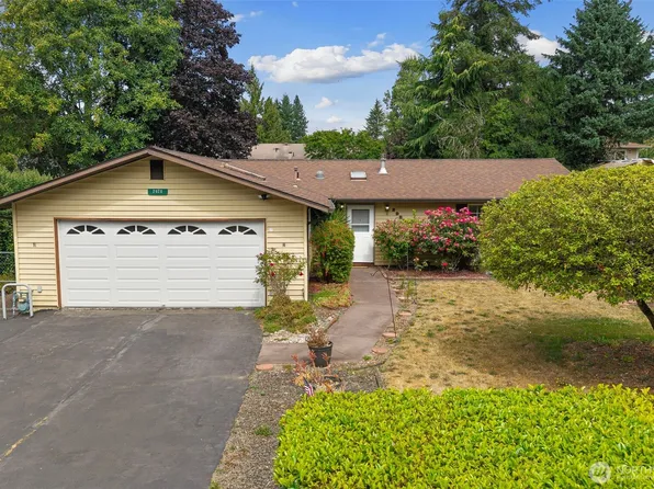 2920 Aegean Boulevard, Bremerton, WA 98311