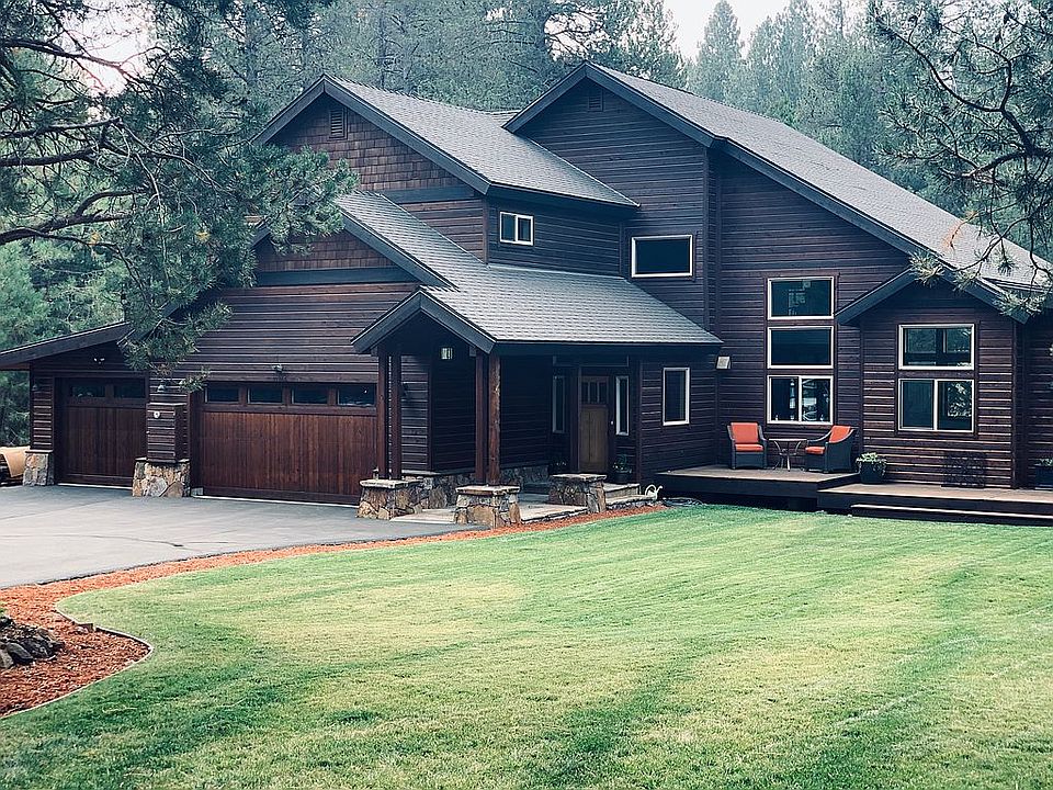 2nd image of 10360 Estates Dr