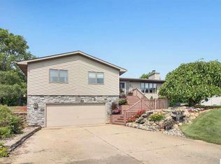 6341 Burning Tree St, Jackson, MI 49201