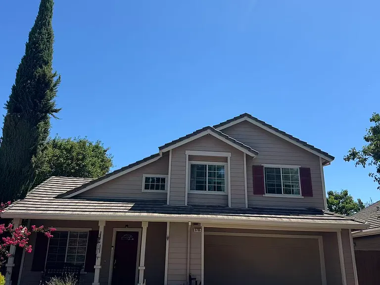 3735 Reflections Dr — Photo 2