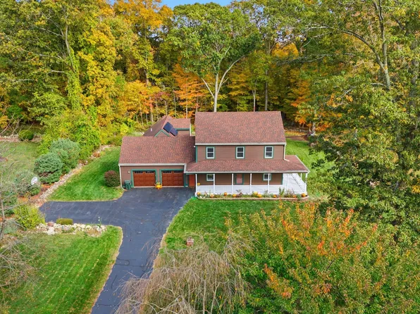 10 Davis Farm Road, Clinton, CT 06413