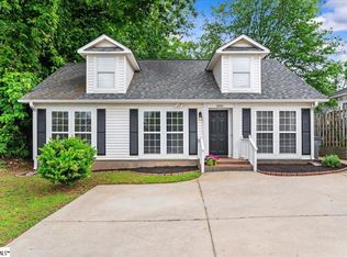 1001 W Lee Rd, Greenville, SC 29687