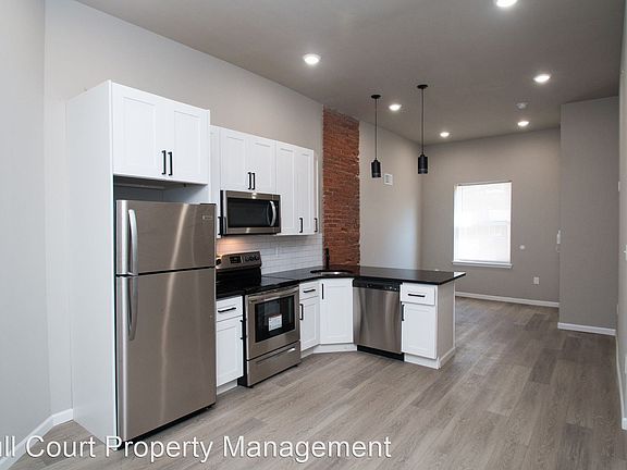 5th image of 1906 N 23rd St Floor 1