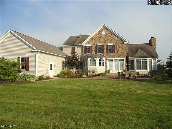 2nd image of 1587 E Haymarket Way