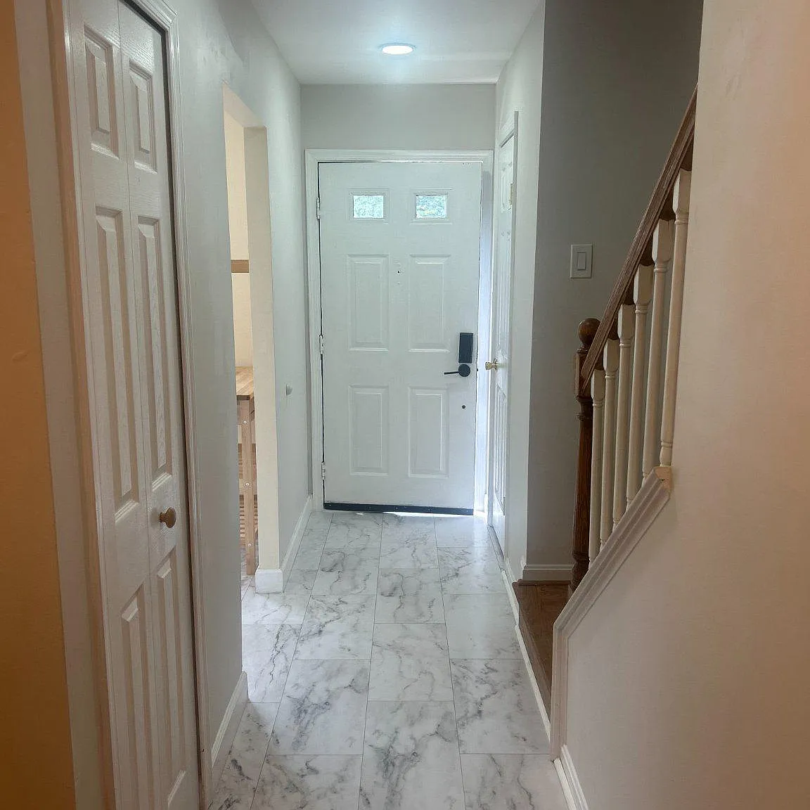 4 bed, 4.0 bath, 1280 sqft, $3,200 — Photo 2