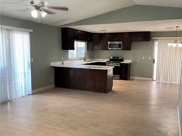 4313 W Red Coach Ave, North Las Vegas, NV 89031