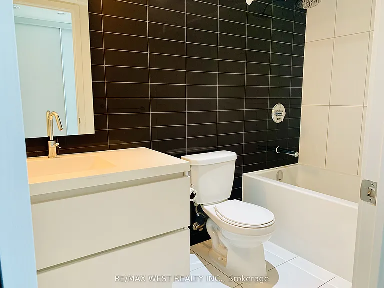 75 Queens Wharf Rd #2902 — Photo 9
