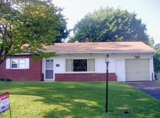 407 Redwood Dr, Lancaster, PA 17603