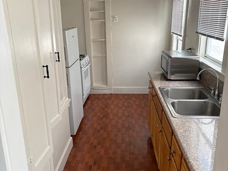 1635 N Alexandria Ave #5 — Photo 11