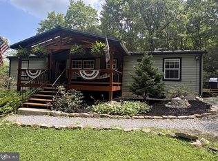 121 Retreat Rd, New Ringgold, PA 17960