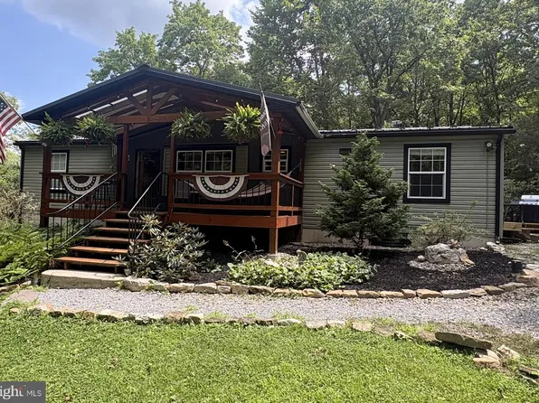 121 Retreat Rd, New Ringgold, PA 17960