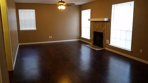 2402 Sycamore Ave Photo 1